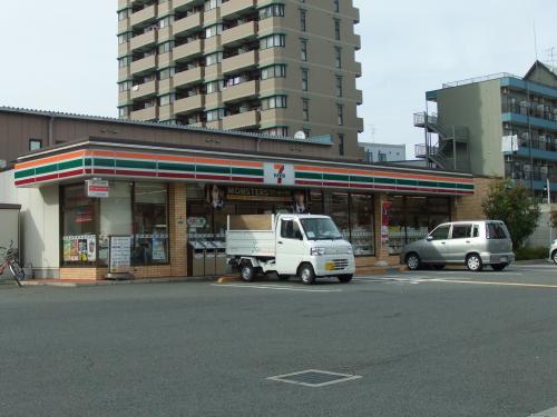 エスタリオコート コンビ二：ｾﾌﾞﾝｲﾚﾌﾞﾝ 大阪新北島7丁目店　372m