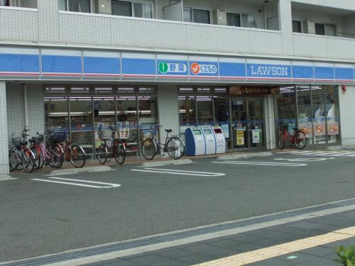 アバンサール安立 コンビ二：ﾛｰｿﾝ 西住之江一丁目店　582m