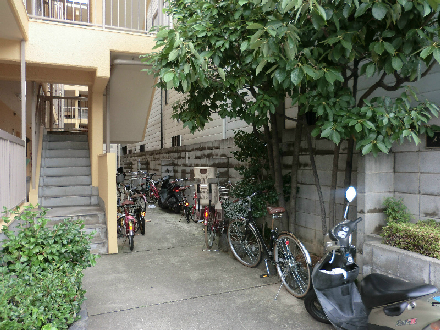 メゾン南加賀屋 エントランス1.jpg