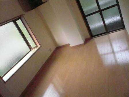 ヴィアンテ住之江 洋室 (4).jpg