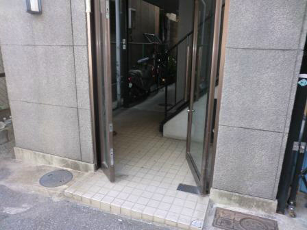 ジルコス　エントランス1.jpg