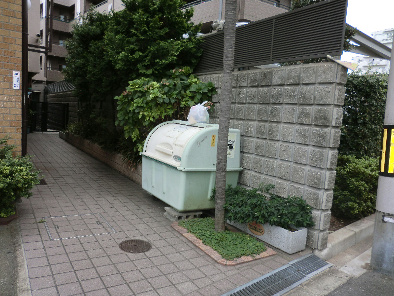 たきがわマンション エントランス1.jpg