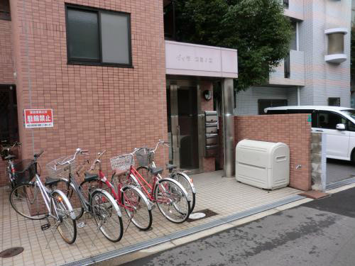 ヴィラ住之江 エントランス1_500.jpg