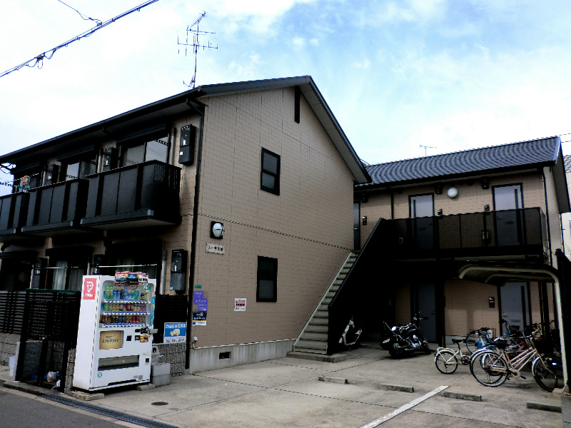 カーサ御崎 カーサ御崎　外観1.jpg